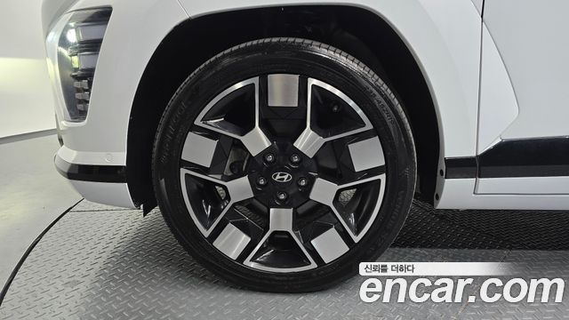 Hyundai Kona 2023 — photo 5
