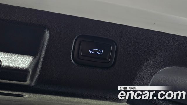 Hyundai Kona 2023 — photo 20