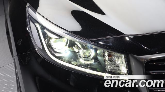 Kia Canival 2020 — photo 8