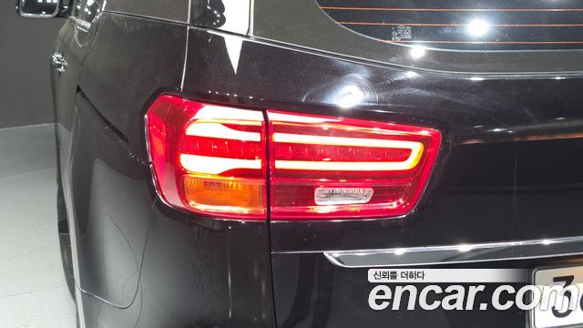 Kia Canival 2020 — photo 9