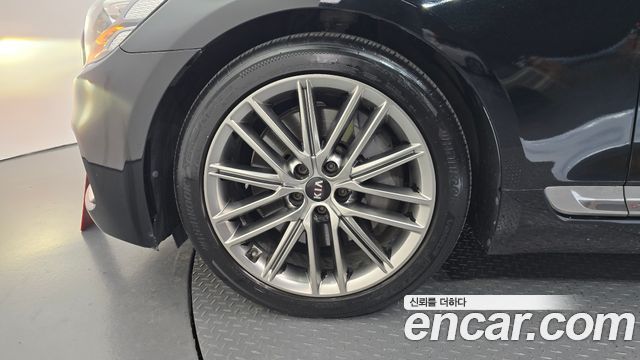 Kia K9 2019 — photo 5