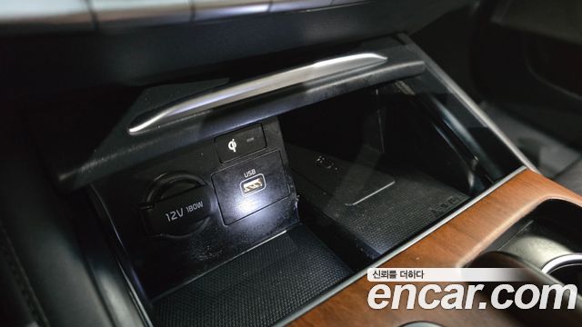 Kia K9 2019 — photo 30