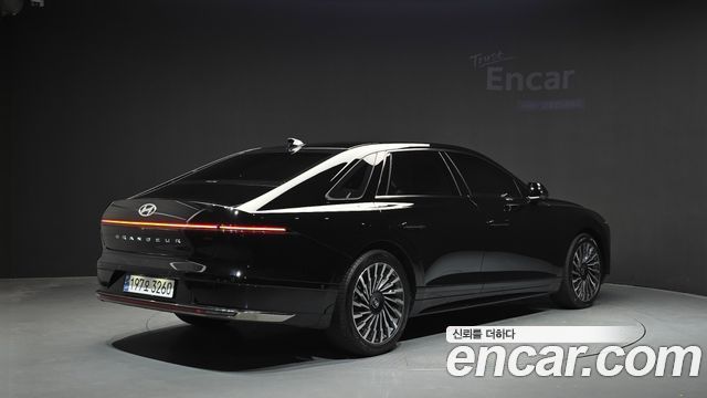 Hyundai Grandeur 2023 — photo 2