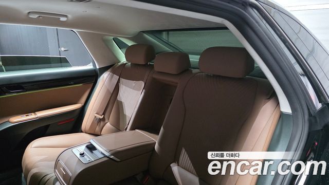 Hyundai Grandeur 2023 — photo 18