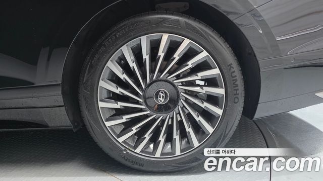 Hyundai Grandeur 2023 — photo 7