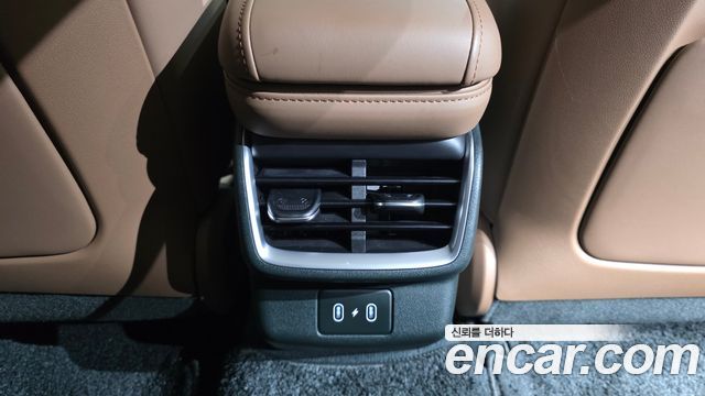 Hyundai Grandeur 2023 — photo 31