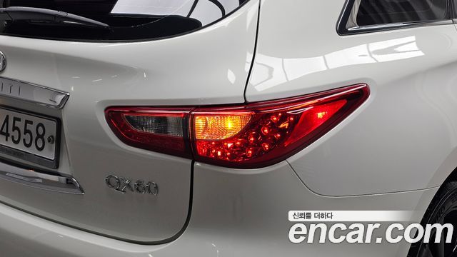 Infiniti QX60 2014 — photo 9