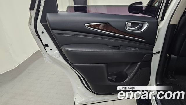 Infiniti QX60 2014 — photo 15