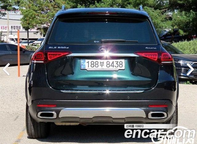 Mercedes-Benz GLE-Class 2022 — photo 4