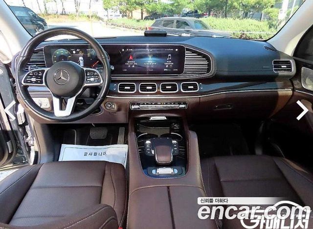 Mercedes-Benz GLE-Class 2022 — photo 7