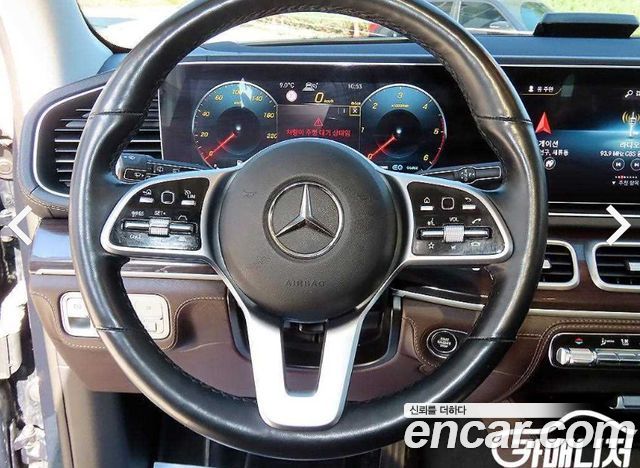 Mercedes-Benz GLE-Class 2022 — photo 8