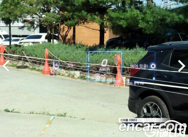 Mercedes-Benz GLE-Class 2022 — photo 10