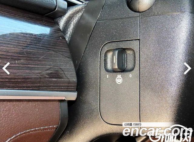 Mercedes-Benz GLE-Class 2022 — photo 12
