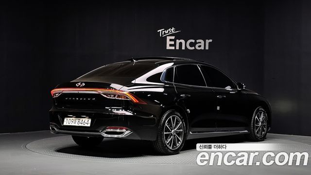 Hyundai Grandeur 2022 — photo 2