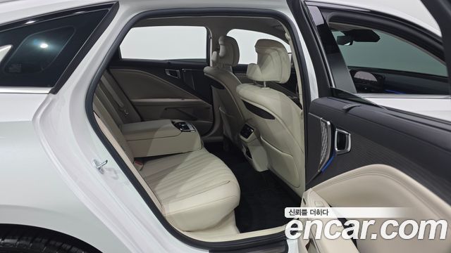 Kia K8 2025 — photo 17
