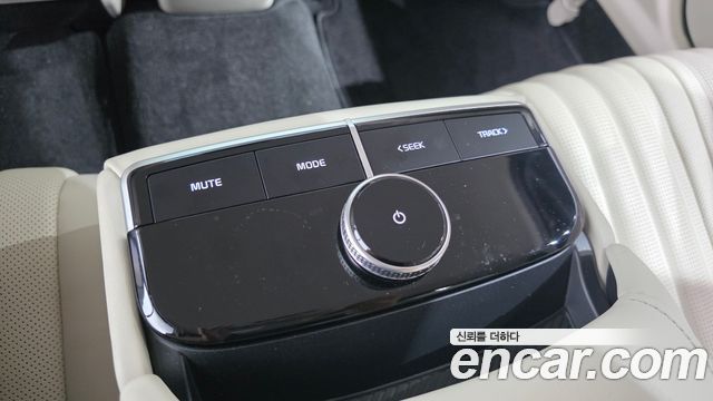 Kia K8 2025 — photo 21
