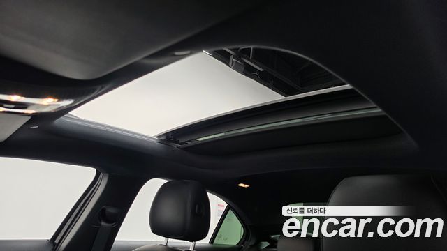 Mercedes-Benz A-Class 2020 — photo 22
