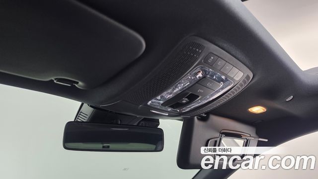 Mercedes-Benz A-Class 2020 — photo 24
