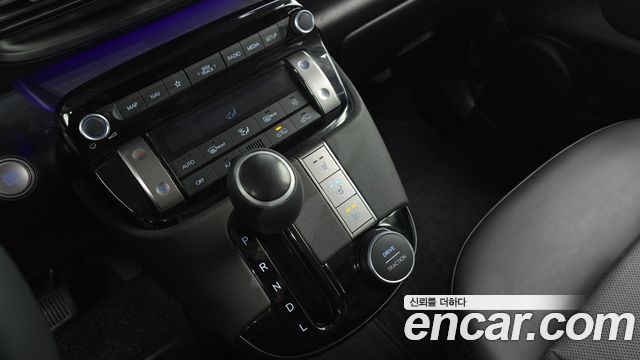 Hyundai Casper 2023 — photo 12