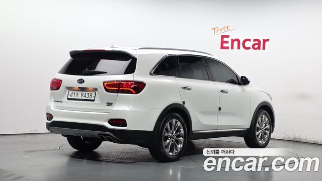 Kia Sorento 2018 — photo 2