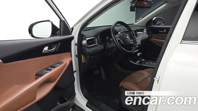 Kia Sorento 2018 — photo 13