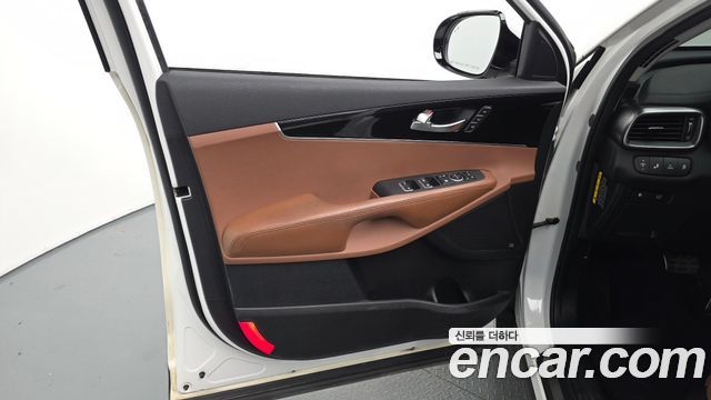 Kia Sorento 2018 — photo 14