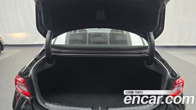 Hyundai Grandeur 2018 — photo 18