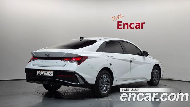 Hyundai AVANTE 2024 — photo 2