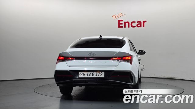 Hyundai AVANTE 2024 — photo 4