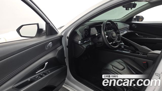Hyundai AVANTE 2024 — photo 13