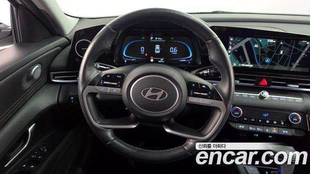 Hyundai AVANTE 2024 — photo 18