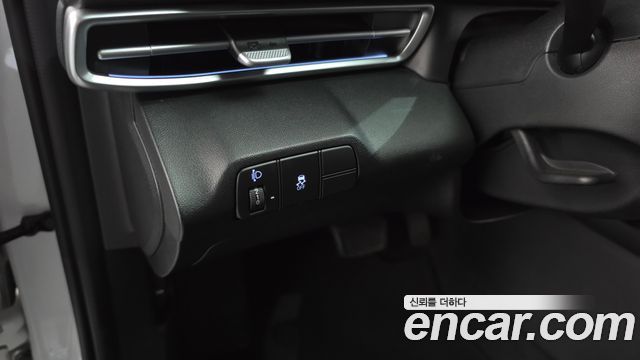 Hyundai AVANTE 2024 — photo 24