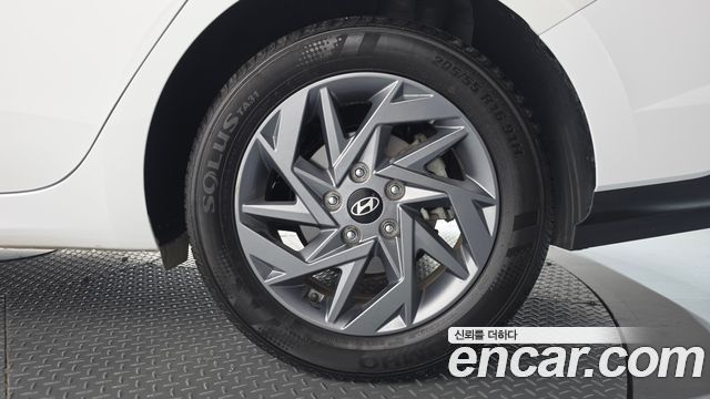 Hyundai AVANTE 2024 — photo 7
