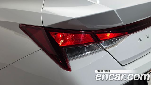 Hyundai AVANTE 2024 — photo 9
