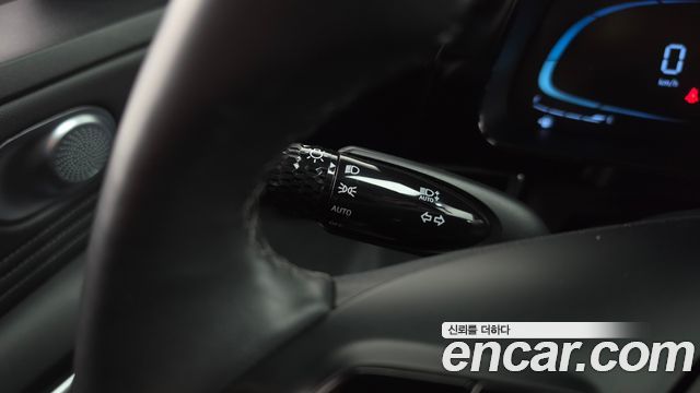 Hyundai AVANTE 2024 — photo 27