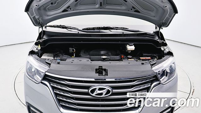 Hyundai Starex 2021 — photo 6