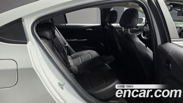 Chevrolet Korea Cruze 2017 — photo 12