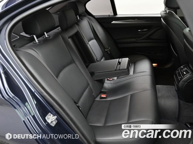 BMW 5-Series 2014 — photo 12