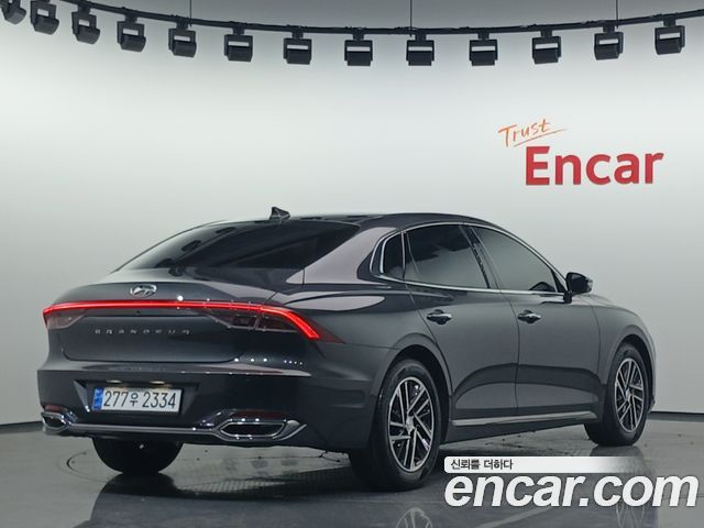 Hyundai Grandeur 2023 — photo 2