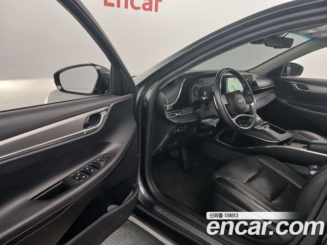 Hyundai Grandeur 2023 — photo 13