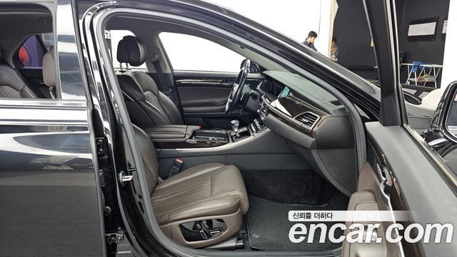 Genesis EQ900 2018 — photo 17