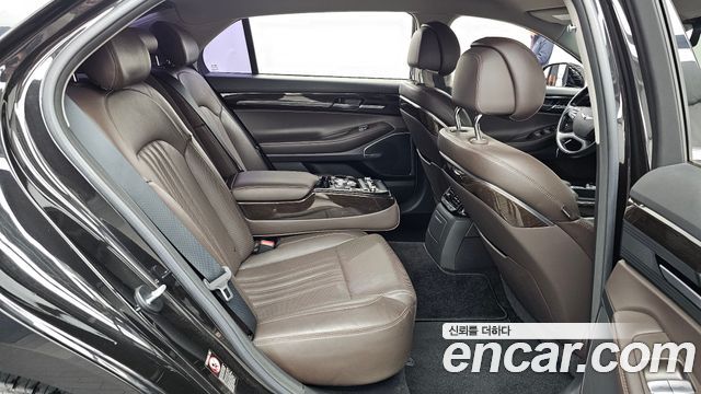 Genesis EQ900 2018 — photo 18