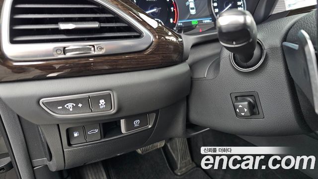 Genesis EQ900 2018 — photo 20