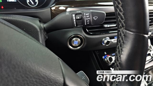 Genesis EQ900 2018 — photo 21