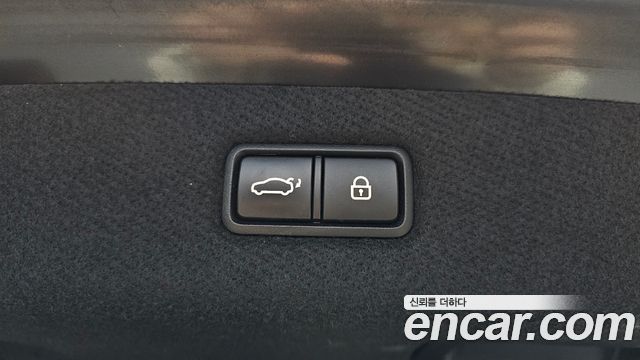 Genesis EQ900 2018 — photo 29