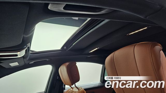 Mercedes-Benz S-Class 2022 — photo 19