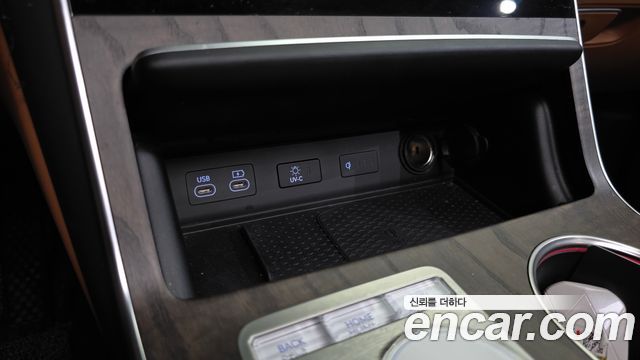 Genesis GV80 2024 — photo 28