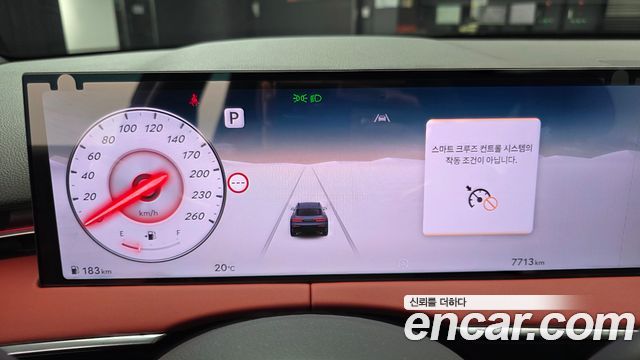 Genesis GV70 2025 — photo 11