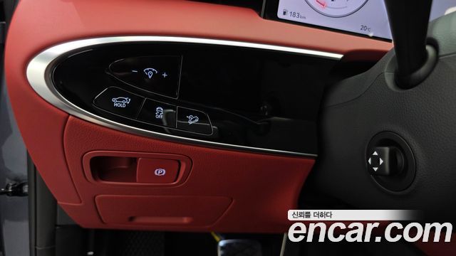 Genesis GV70 2025 — photo 25