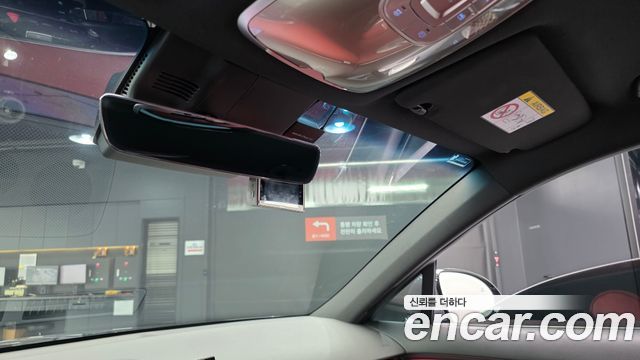 Genesis GV70 2025 — photo 30